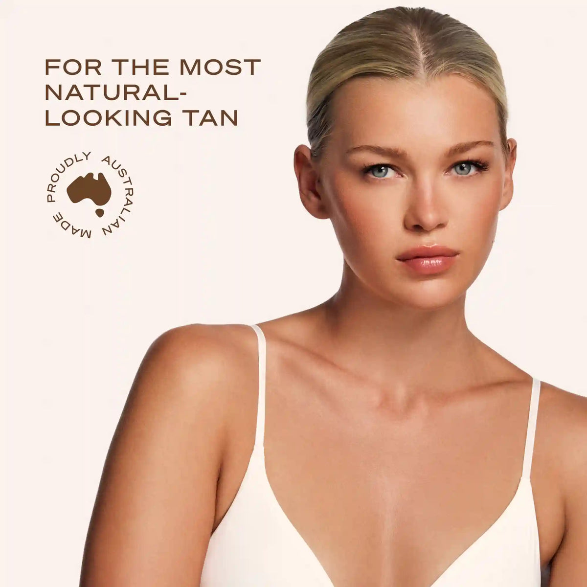 8 HR Deluxe Self-Tanning Mousse Medium